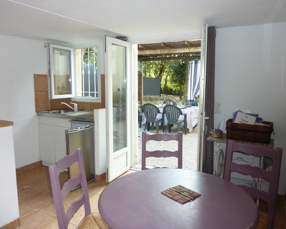 Gite De Saint Cassien Montauroux Exteriör bild